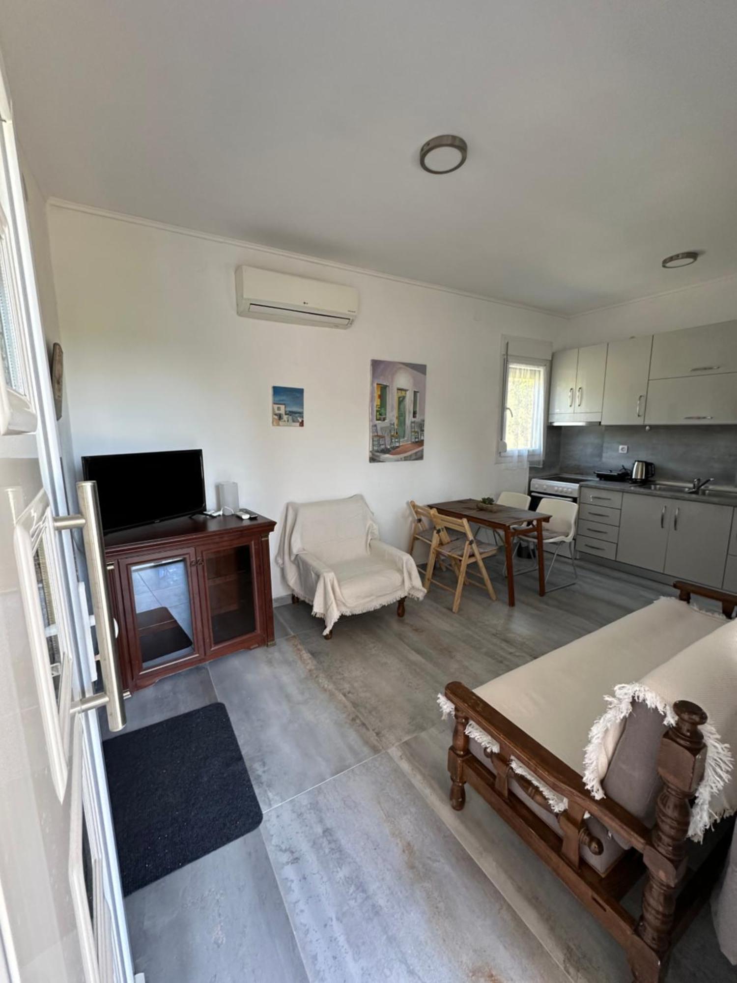 Seashore House Makri Agia Paraskevi  Eksteriør billede